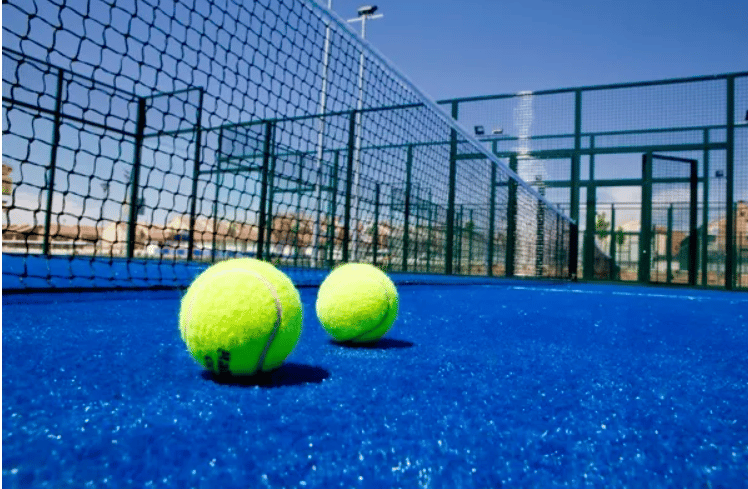 padel tennis court artificial grass